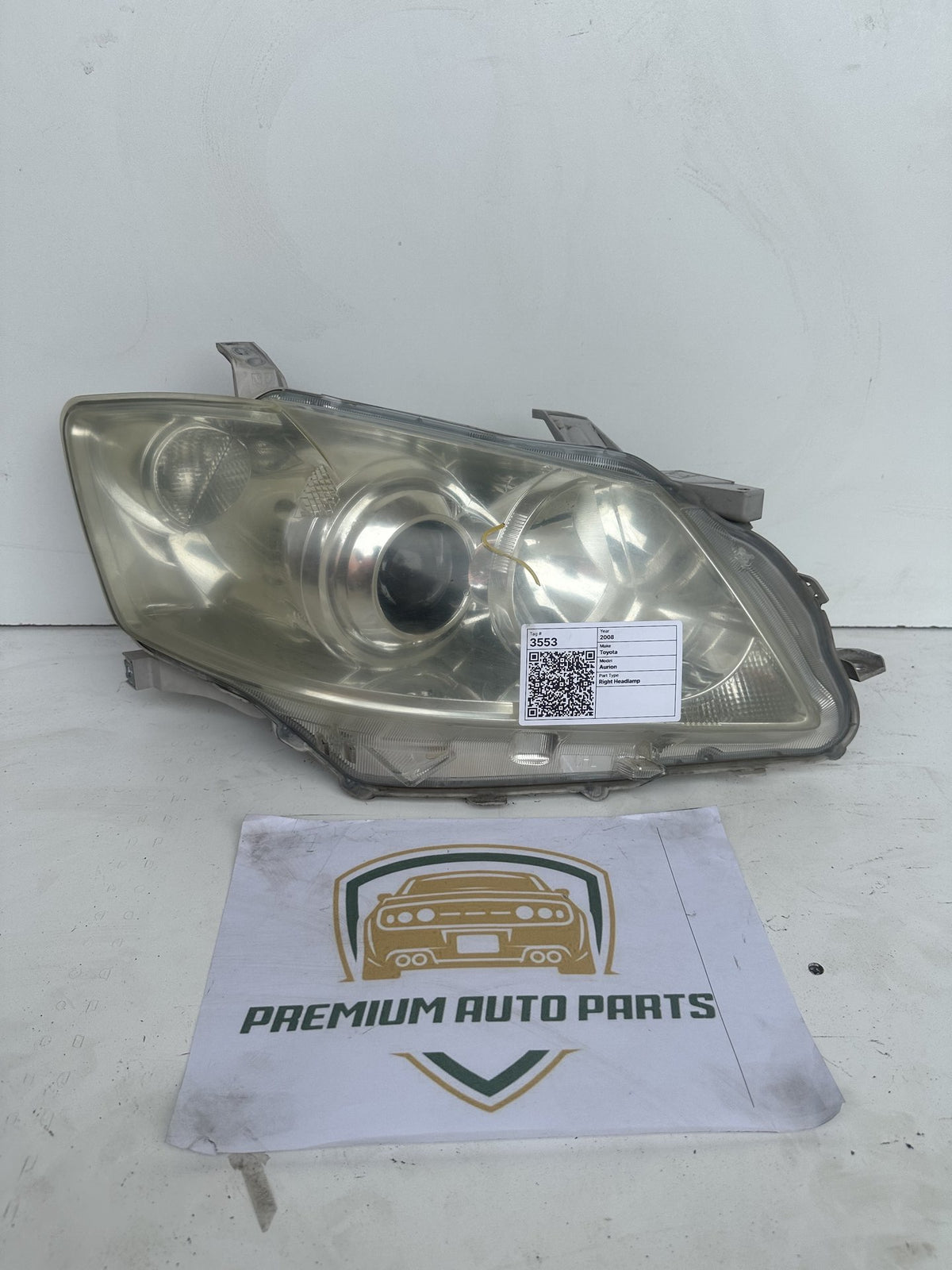 2008 Toyota Aurion GSV40R Sedan Right Headlight 06-118