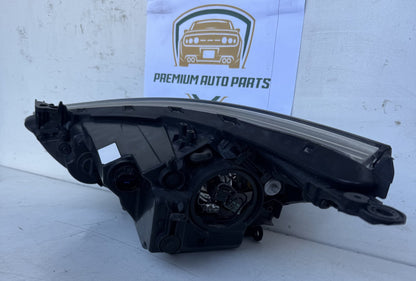 2018 Hyundai Accent - Right Headlight
