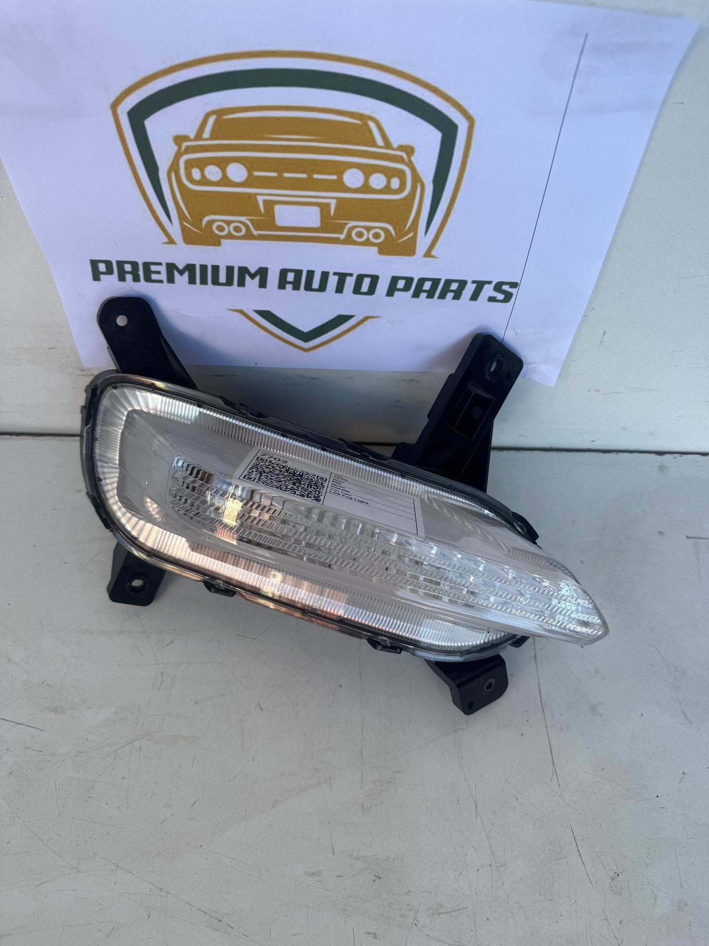 2020   Left Fog Light