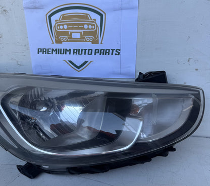 2018 Hyundai Accent - Right Headlight