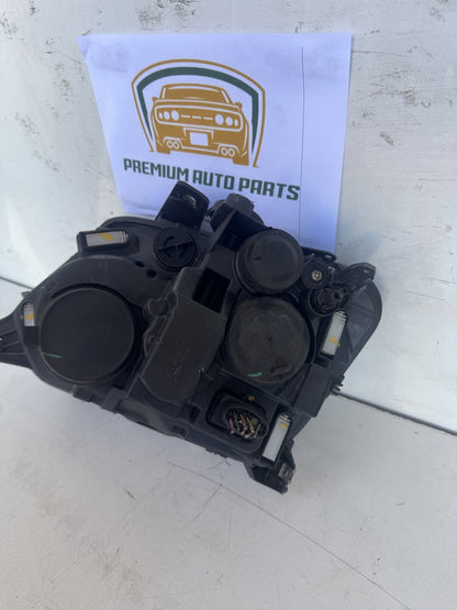 2016  2H Right Headlight