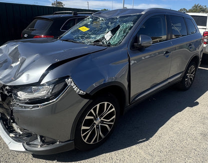 2016 Mitsubishi Outlander GF*W