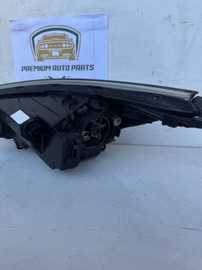2018 Hyundai Accent - Right Headlight