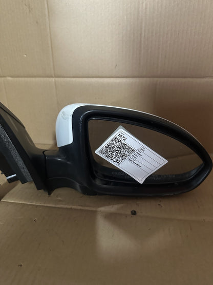 2011-2016 Holden Cruze JH Sedan Right Door Mirror 027379