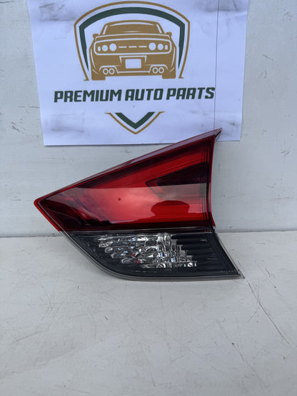 2017   Right Boot Light