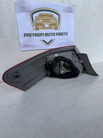 2010  XV40 Right Taillight