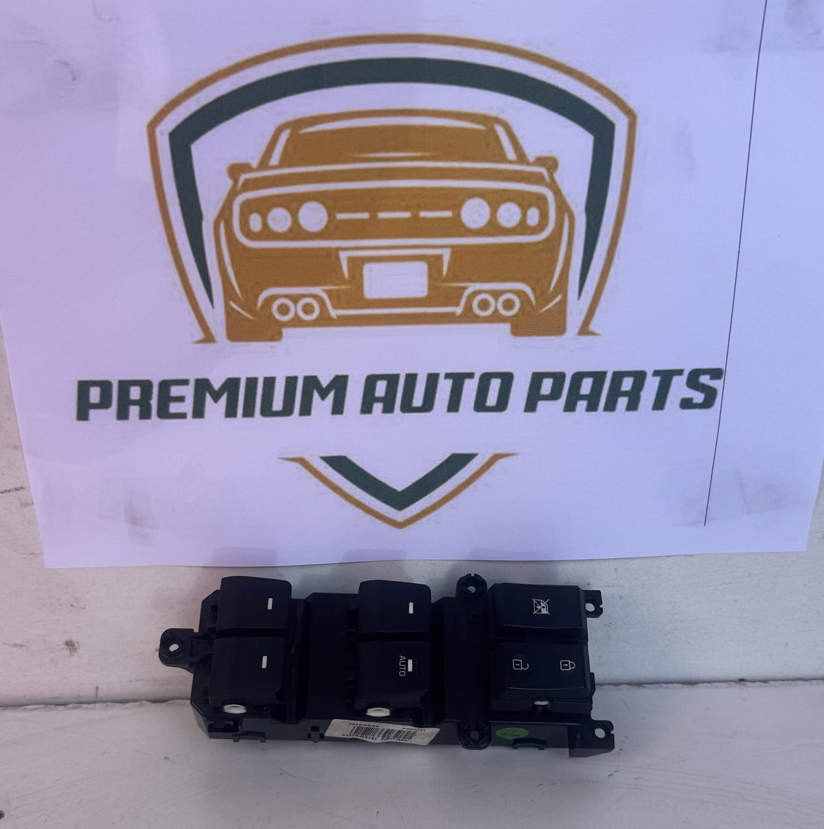 2015 Hyundai Santa Fe DM Station Wagon Master Power Window Switch