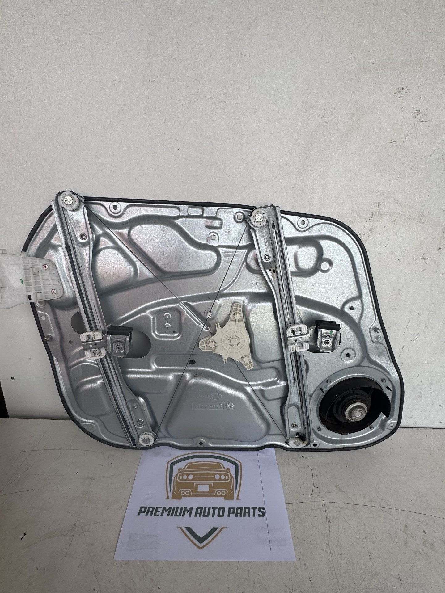 2009  FD Right Front Window Regulator/Motor