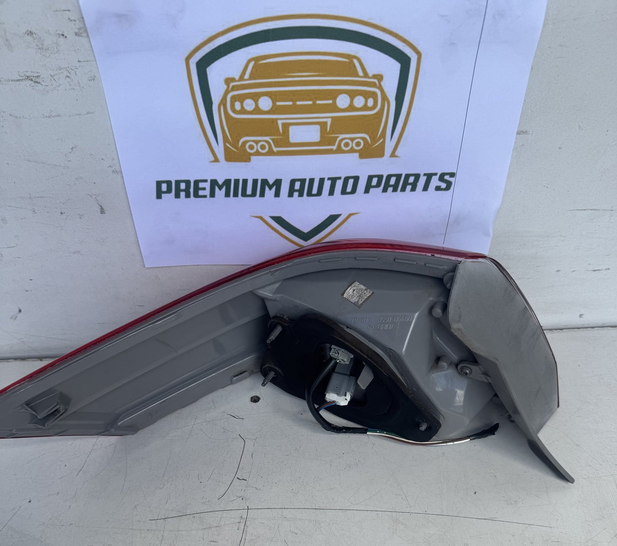 2011 Toyota Camry XV40 Sedan Right Taillight HELLA 06-184