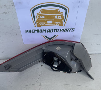 2011 Toyota Camry XV40 Sedan Right Taillight HELLA 06-184