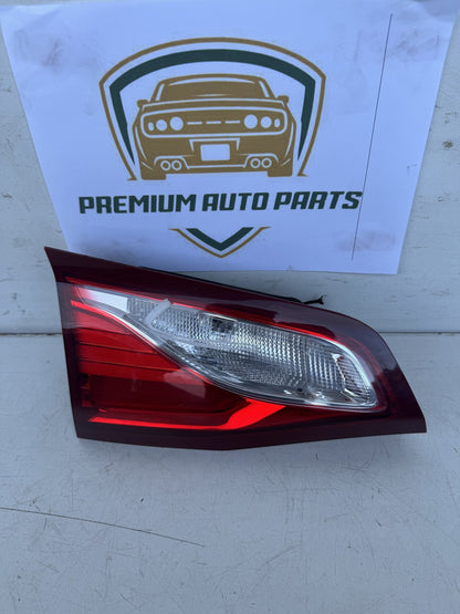 2019  EQ Left Boot Light