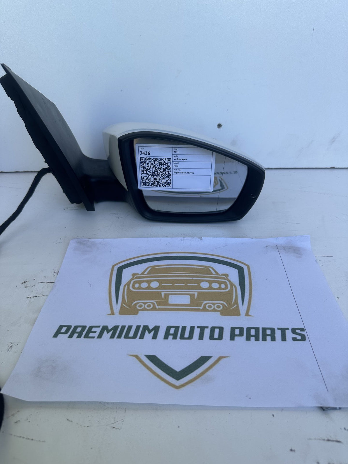 2011 Volkswagen Polo Hatchback Right Door Mirror 024542