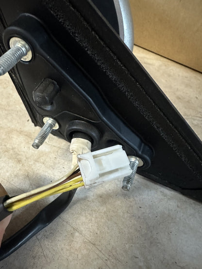 2007 Toyota Aurion - Left Door Mirror