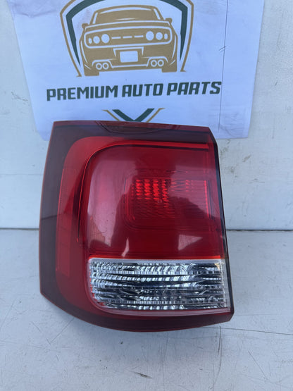 2014 Kia Sorento XM Station Wagon Left Taillight