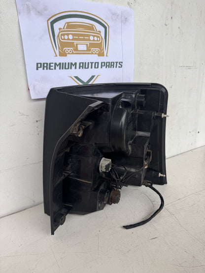 2011 Land Rover Land Rover Station Wagon Left Taillight