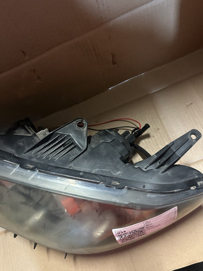 2003-2006 Mazda Mazda3 I BK Sedan Left Headlight
