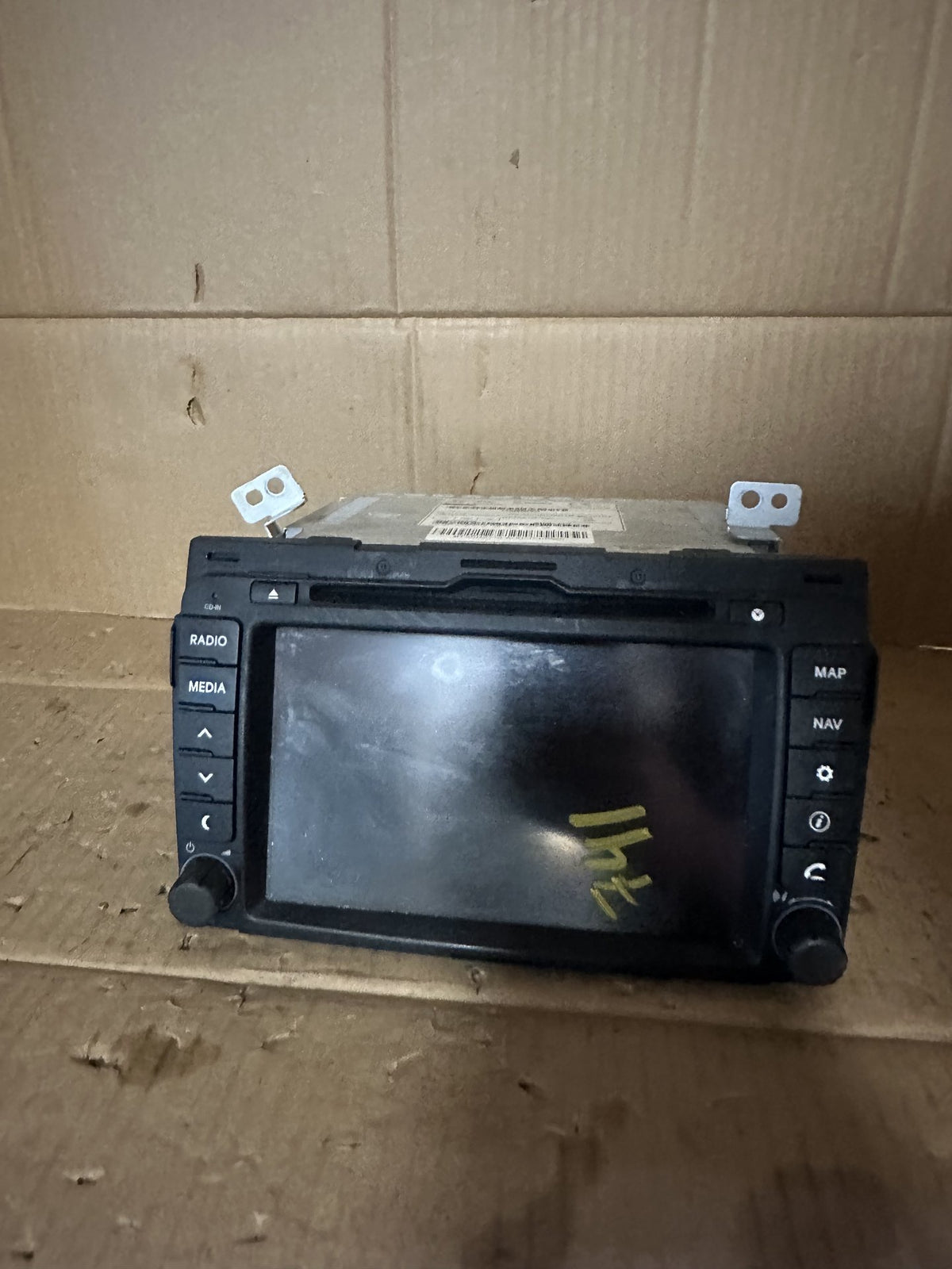 2013 Kia Sportage Station Wagon Stereo Head Unit LAN8920EKSL