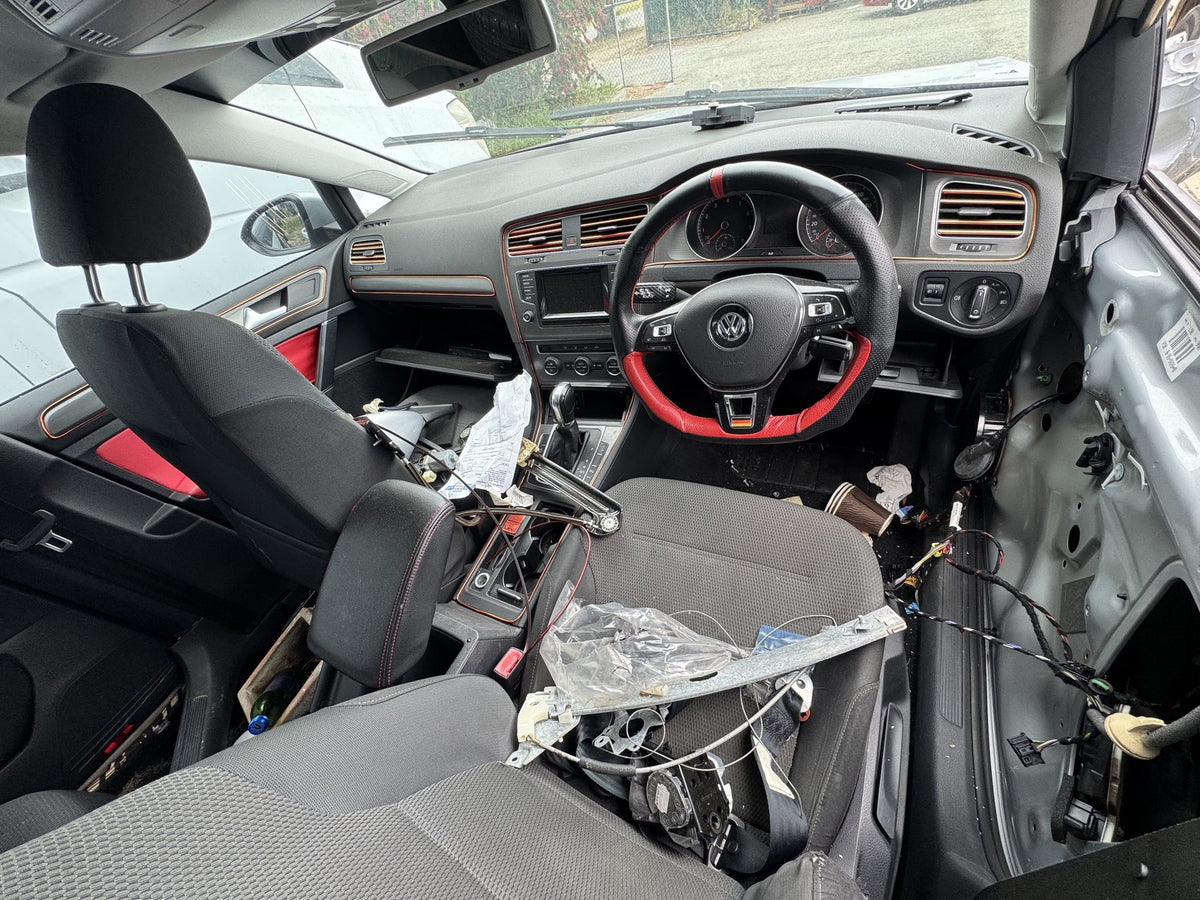 2014 Volkswagen Golf MK7- 5G BE BQ