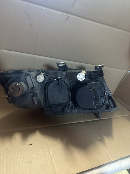 2005-2008 BMW 320i E91 Wagon Left Headlight