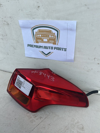 2015 Toyota RAV4 A40 - Right Taillight