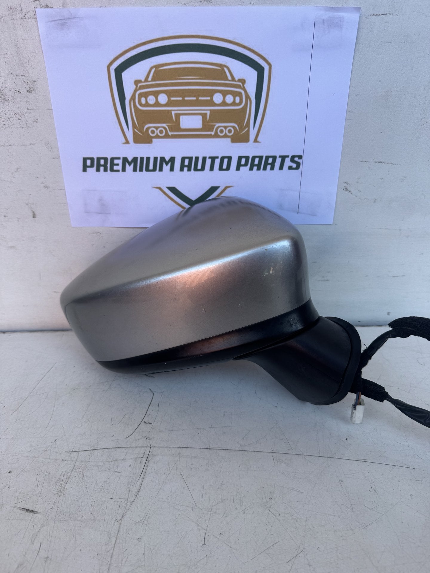 2014   Right Door Mirror