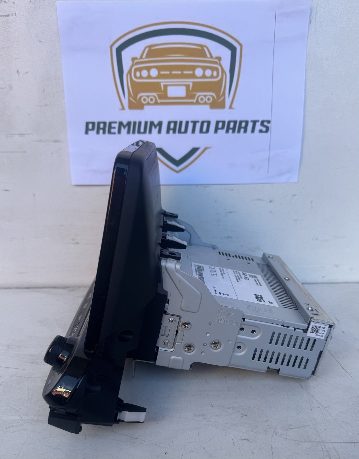 2020   Stereo Head Unit