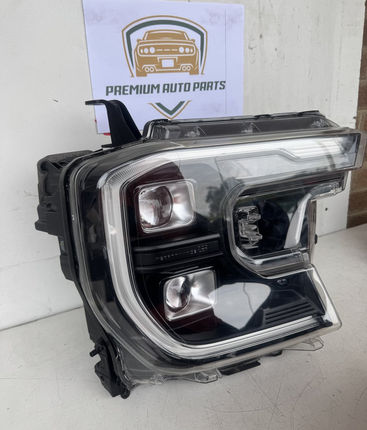 2023 Ford Ranger Pickup Right Headlight N1WB-13E016-BH