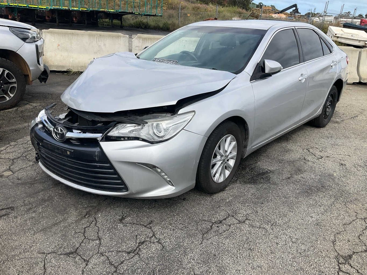 2015 Toyota Camry Altise XV50