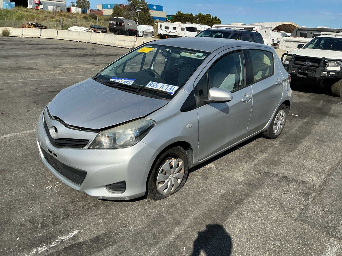 2013 Toyota Yaris YR P130