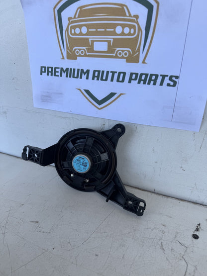 2017 Audi Q7 4M Station Wagon Rear Right Speaker 4M0035398D