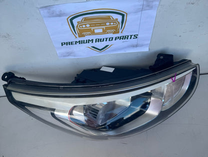 2016 Hyundai Accent Sedan Right Headlight 92102-1R7XX