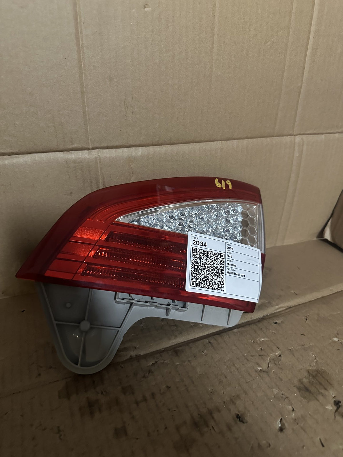 2008 Ford Mondeo MA - Right Boot Light