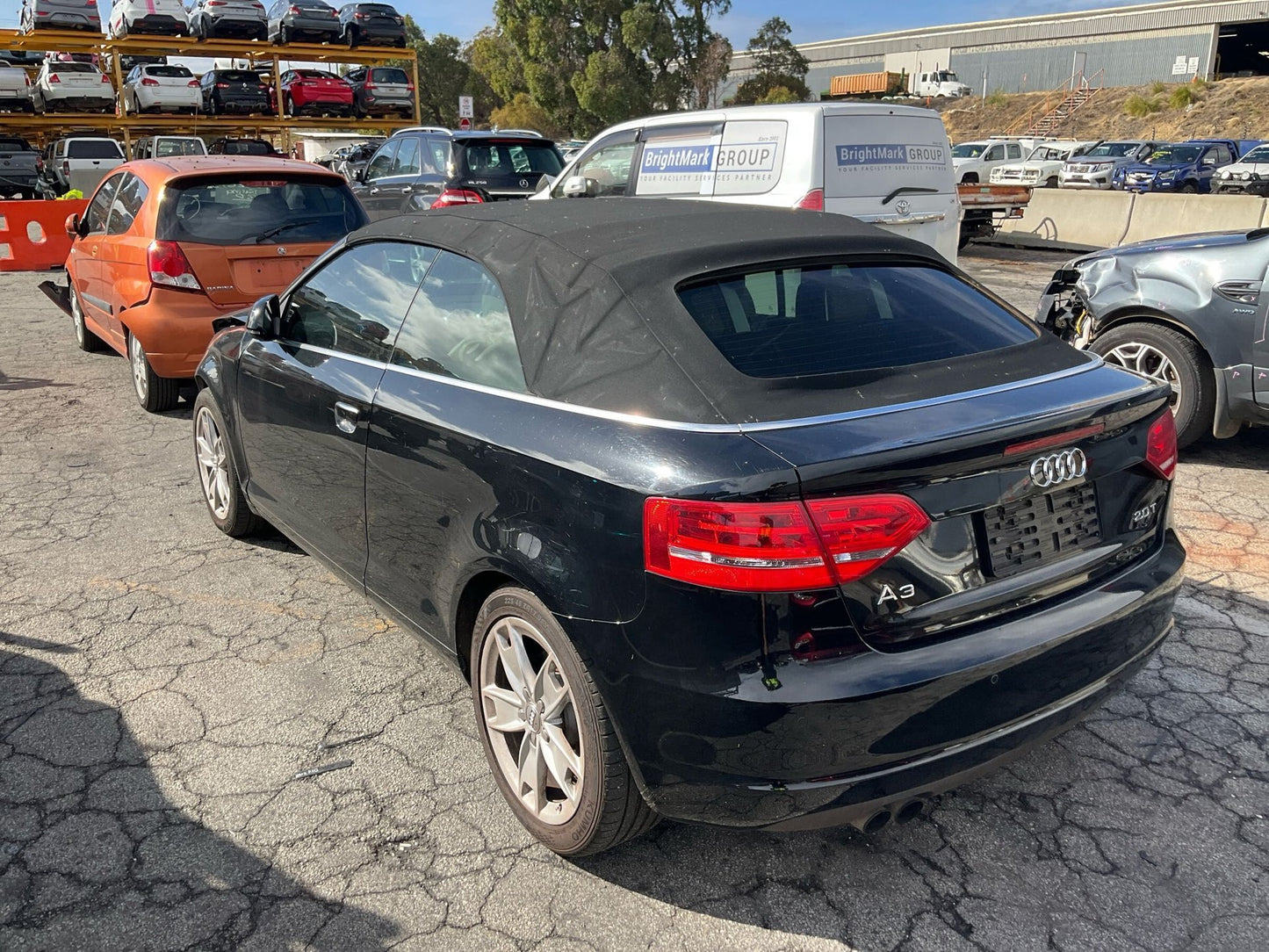 2010 Audi A3  8PConvertible 
Audi
A3