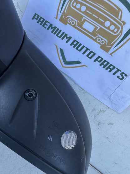 2016 Volkswagen Touareg Station Wagon Left Door Mirror