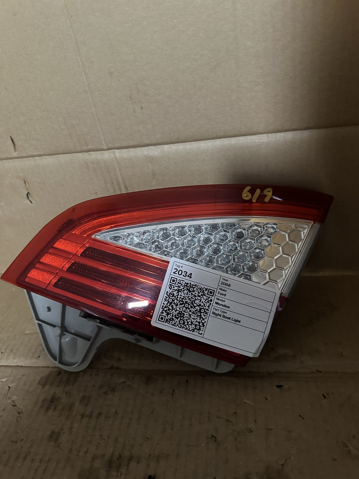 2008 Ford Mondeo MA - Right Boot Light