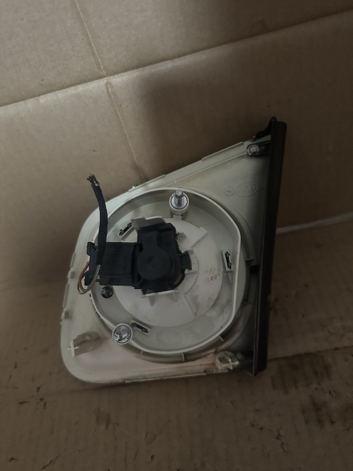 2008 Volkswagen Jetta MK5- 1K Sedan Left Boot Light 983151